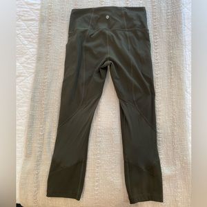 Lululemon olive green leggings in Olive Green size 6